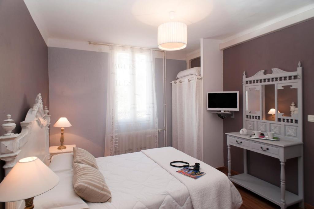 Hotel La Bona Casa Collioure Room photo